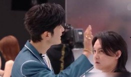 尹正黄晓明最新爆料,揭秘娱乐圈幕后真相